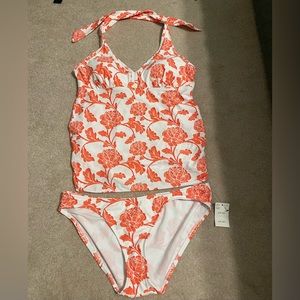 Maternity bathing suit
